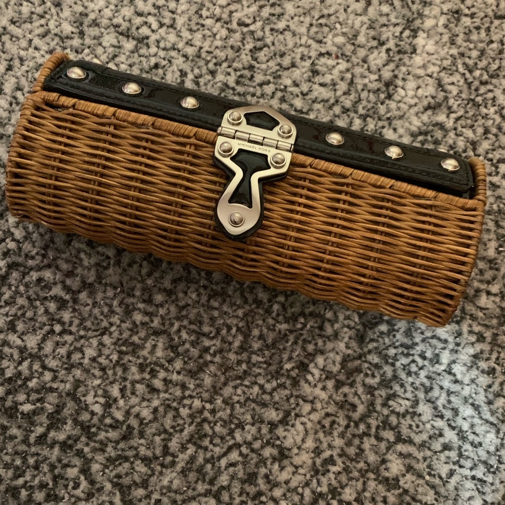 Michael Kors clutch - Picture 1 of 4